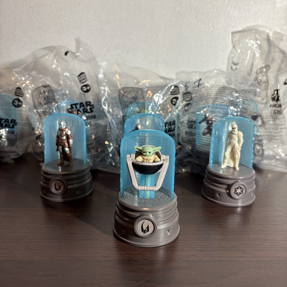 2026 Burger King STAR WARS MANDALORIAN & GROGU Toys 12 Pieces